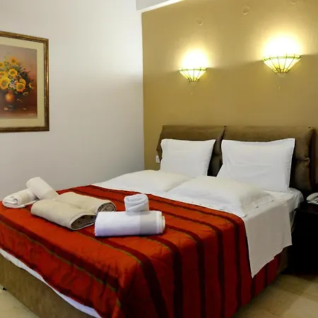 Skiathos Island 4* Трулос