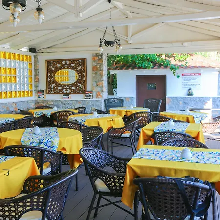 Skiathos Island 4*