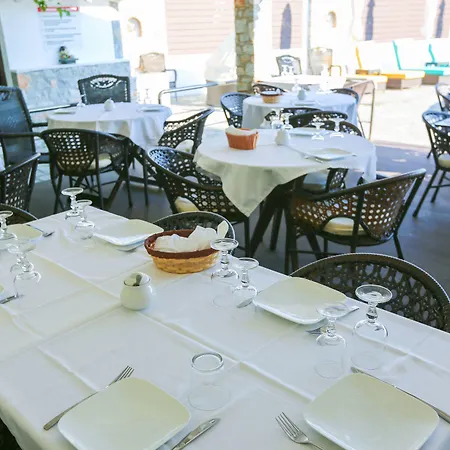 Skiathos Island 4*