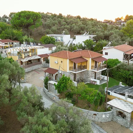Skiathos Island Апарт-отель
