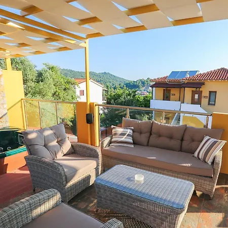 Skiathos Island 4*