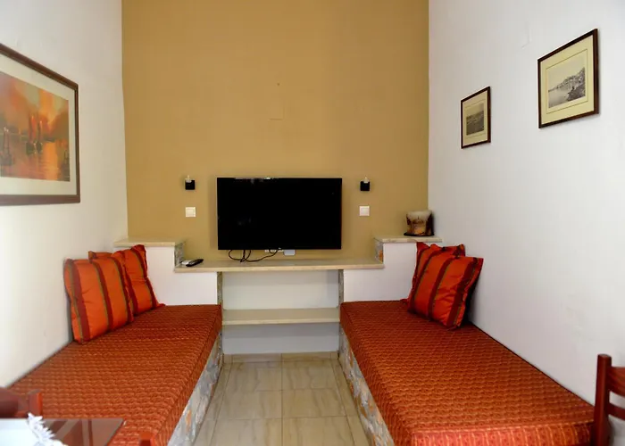 מלון דירות Skiathos Island