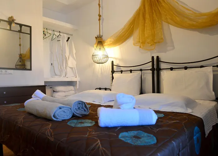 Skiathos Island מלון דירות