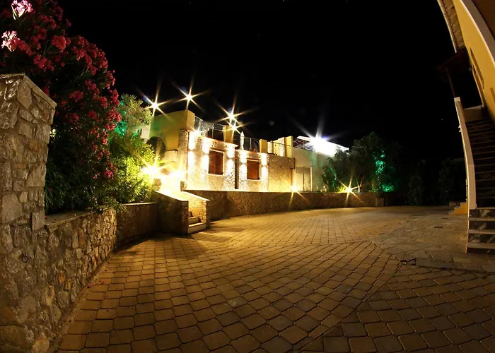 מלון דירות Skiathos Island טרולוס