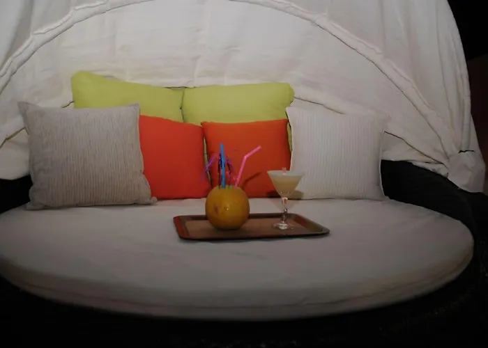 Skiathos Island מלון דירות 4*