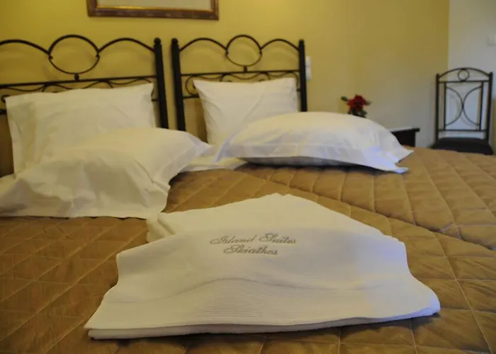 מלון דירות Skiathos Island