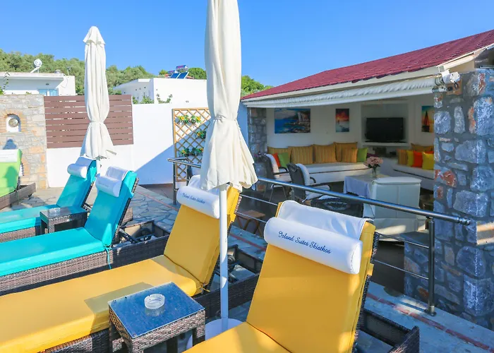 Skiathos Island טרולוס