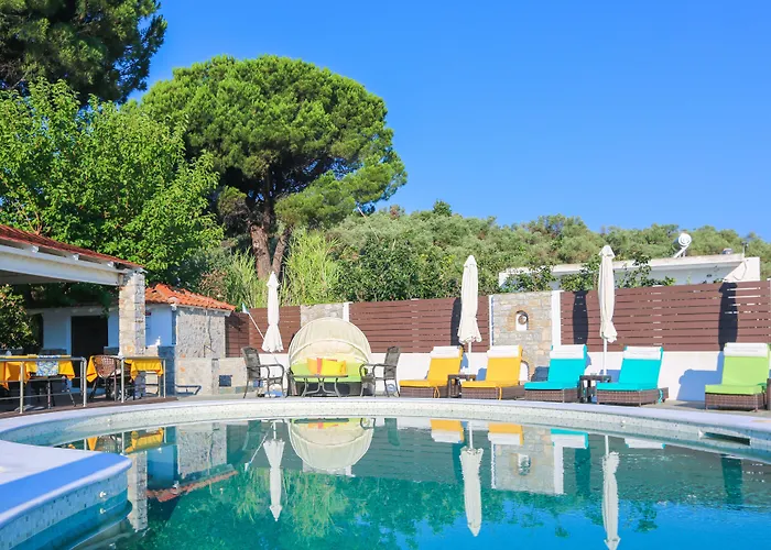 Skiathos Island טרולוס