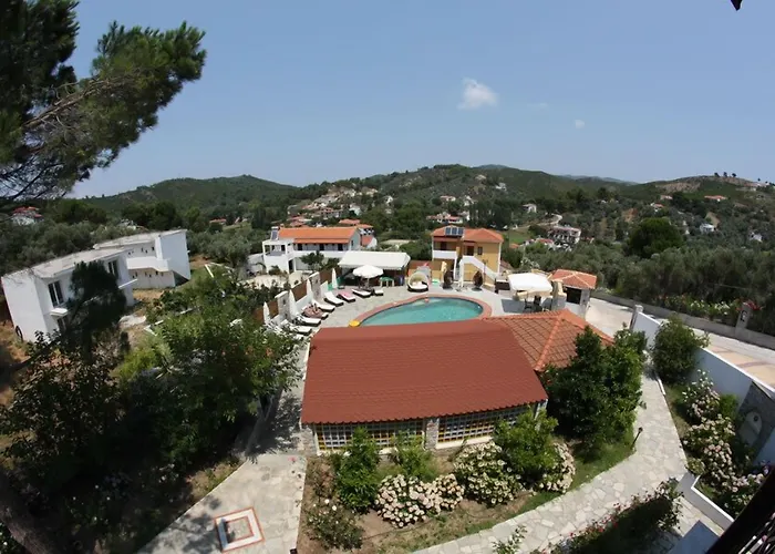 Skiathos Island 4* טרולוס